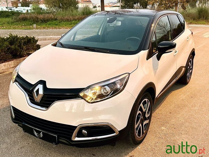 2014' Renault Captur photo #1