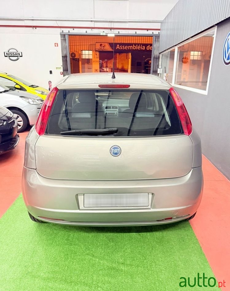 2009' Fiat Punto 1.4 16V Emotion photo #5