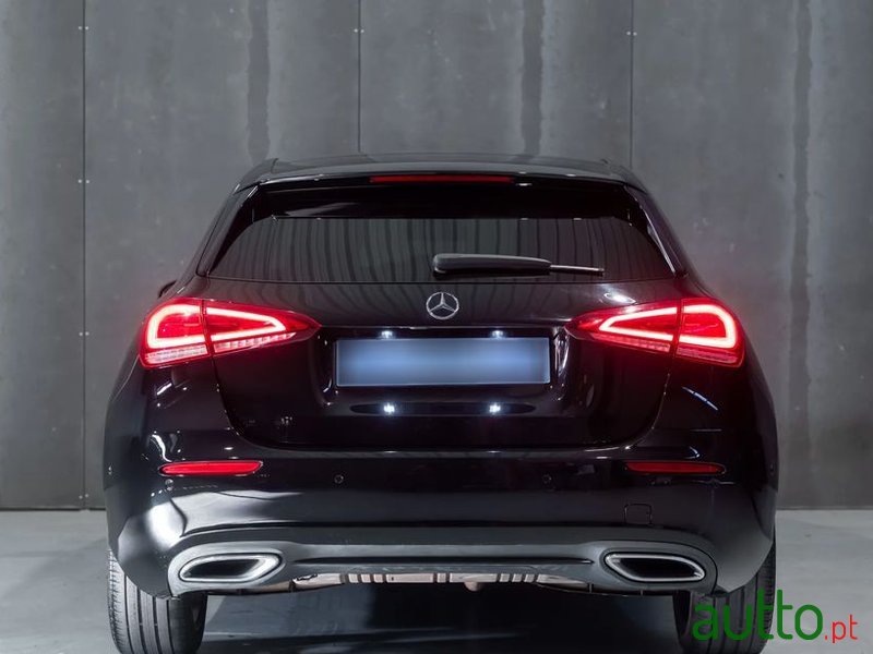 2019' Mercedes-Benz Classe A photo #6