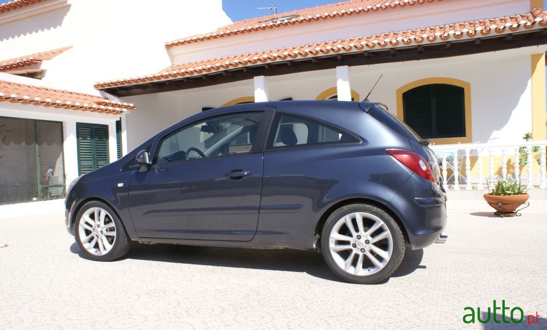 2007' Opel Corsa photo #2