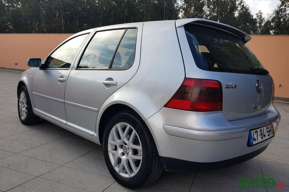 2001' Volkswagen Golf Iv photo #2