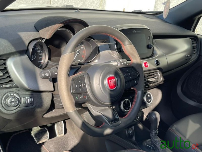 2019' Fiat 500X photo #4