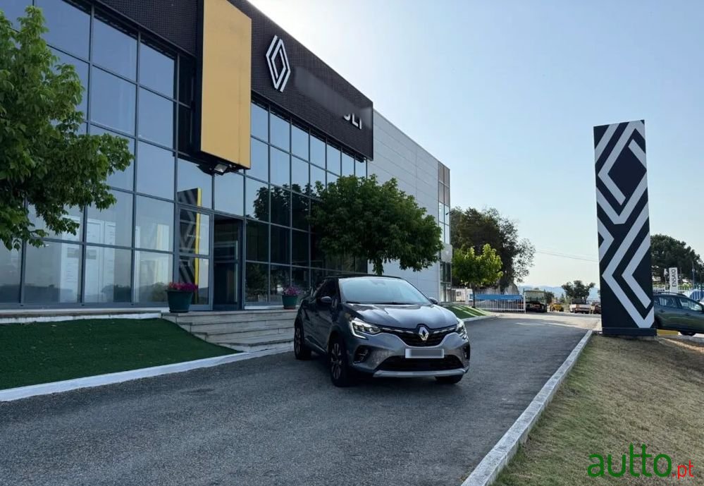 2023' Renault Captur 1.0 Tce Rs Line photo #1