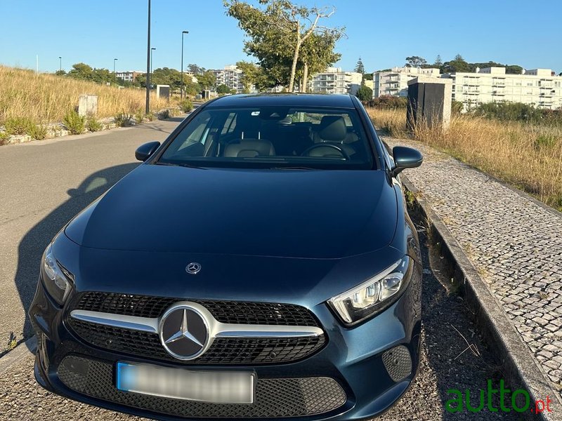 2019' Mercedes-Benz A 180 photo #1