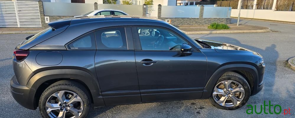 2020' Mazda MX-30 photo #4