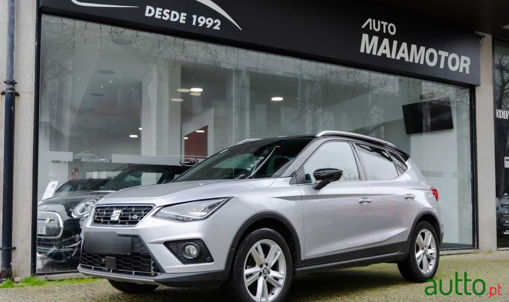 2020' SEAT Arona 1.0 Tsi Fr photo #1