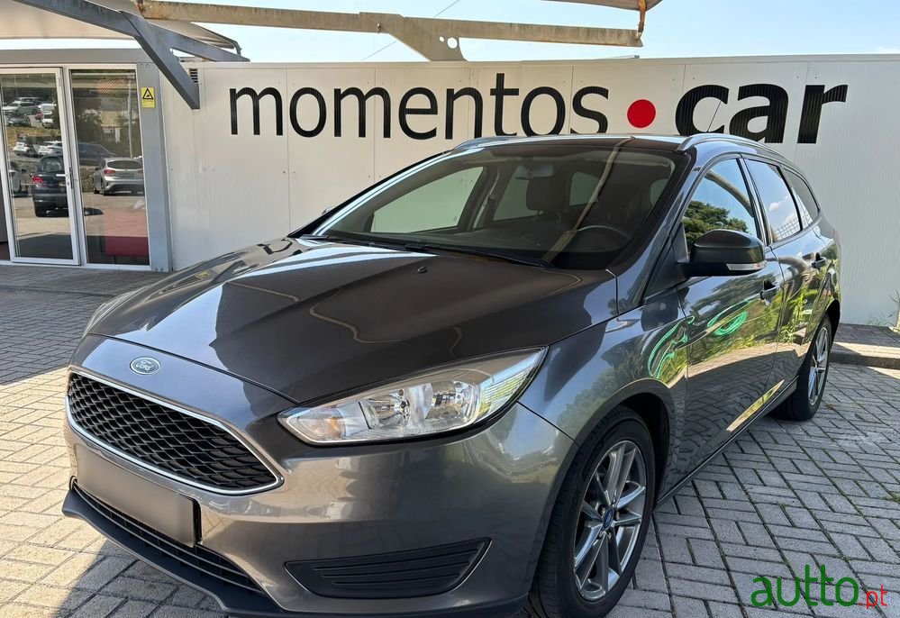 2016' Ford Focus Sw photo #1