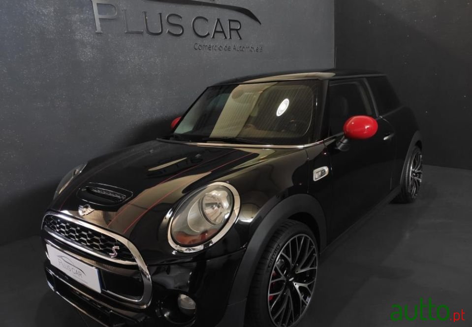 2015' MINI Cooper photo #1