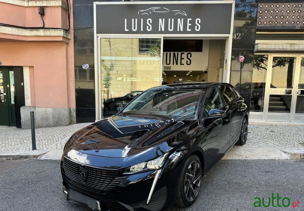 2022' Peugeot 308 photo #1