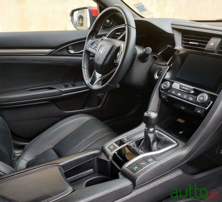 2018' Honda Civic photo #1