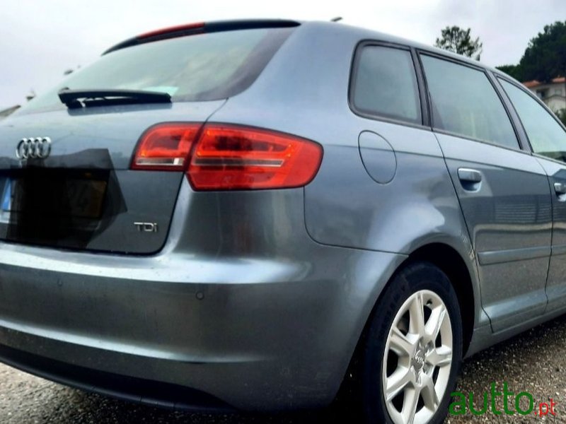 2011' Audi A3 Sportback photo #4