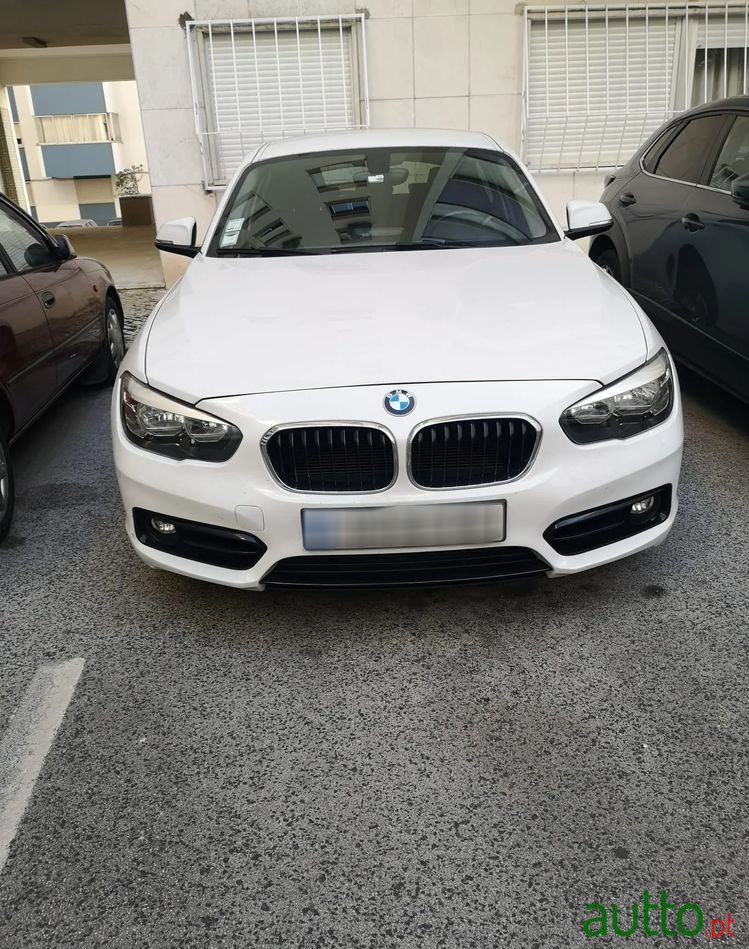 2017' BMW 116 D Line Sport Auto photo #1