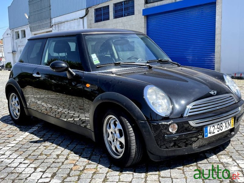 2004' MINI Cooper photo #5