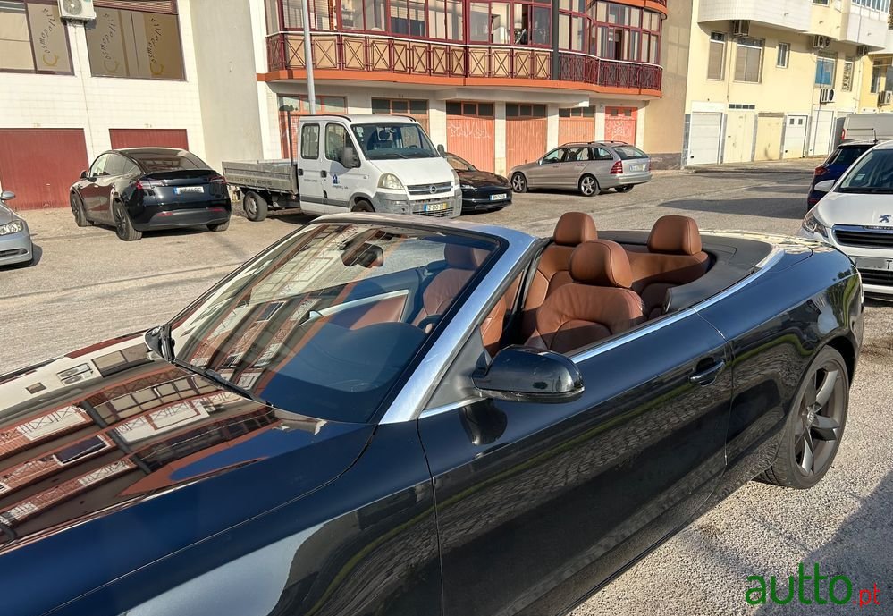 2010' Audi A5 Cabrio photo #4