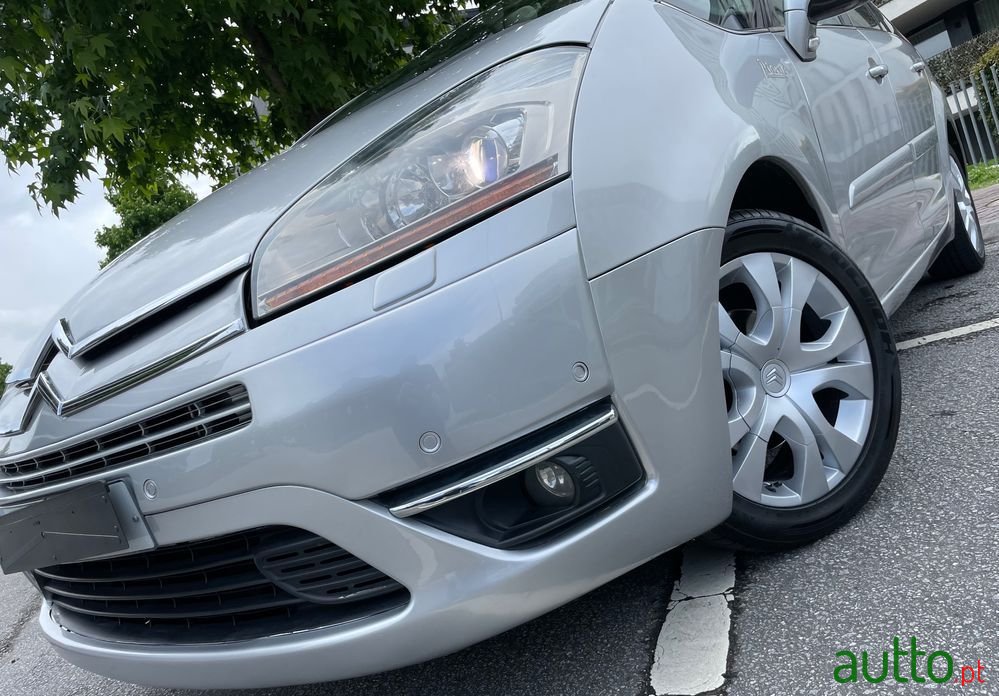 2007' Citroen C4 Grand Picasso photo #1