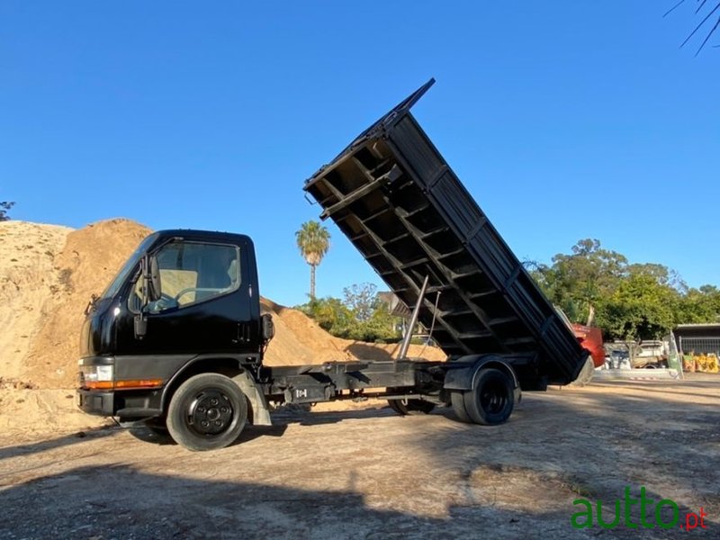 1999' Mitsubishi Canter photo #4