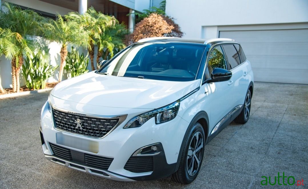 2019' Peugeot 5008 1.5 BlueHDi GT Line EAT8 photo #1