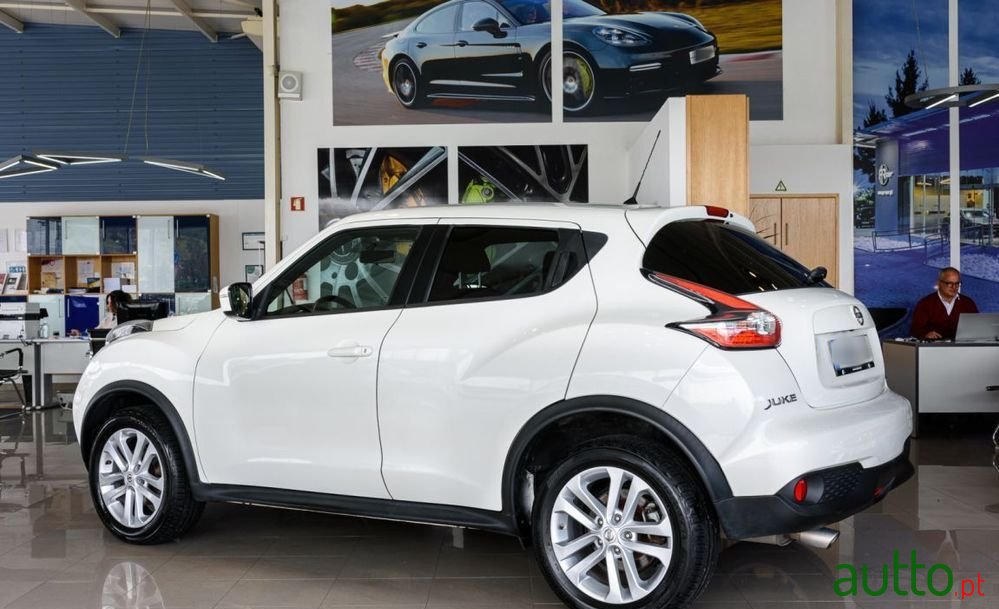2015' Nissan Juke photo #3
