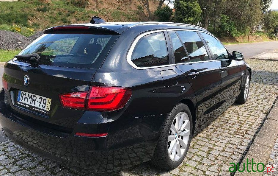 2012' BMW 520 D Auto photo #2