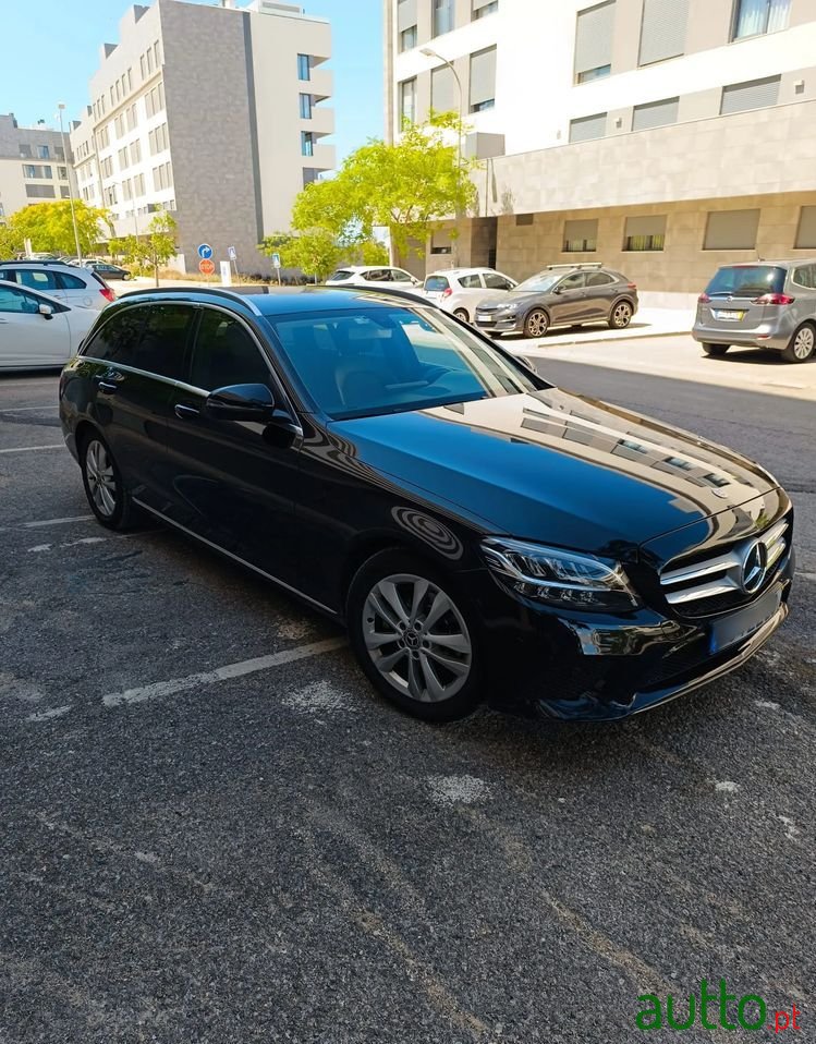 2020' Mercedes-Benz C 220 D photo #3