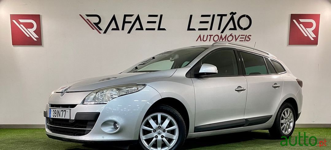 2009' Renault Megane Sport Tourer photo #1