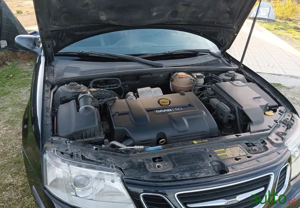 2003' Saab 9-3 Sport Sedan photo #2