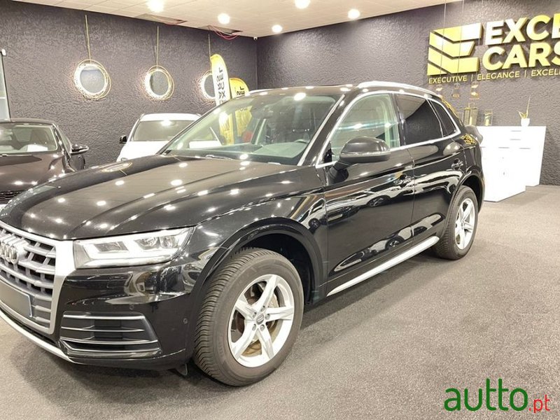 2019' Audi Q5 S-Tronic photo #1