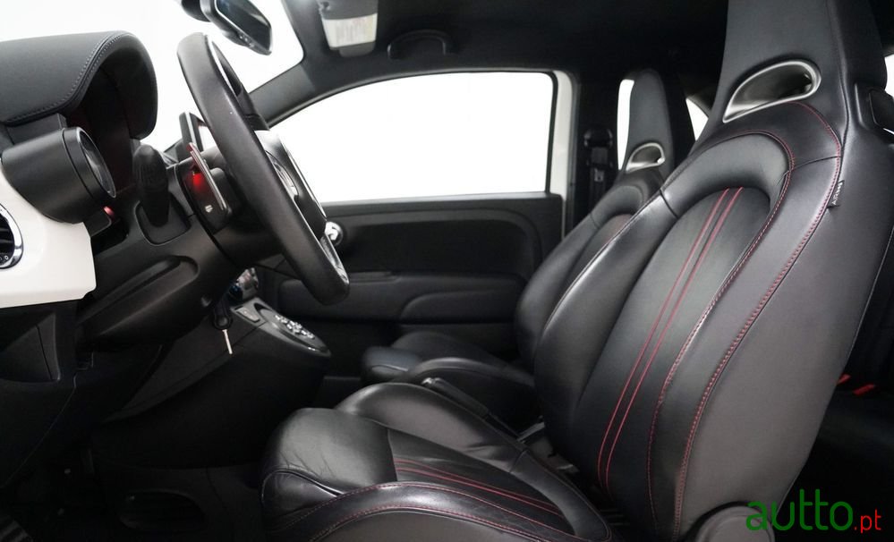 2013' Fiat 500 Abarth photo #6