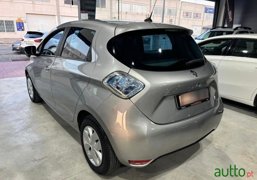 2014' Renault Zoe photo #4