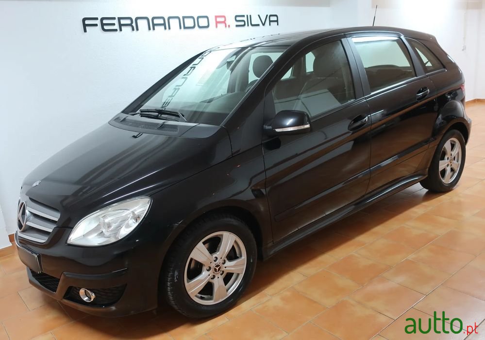 2008' Mercedes-Benz Classe B Cdi photo #2