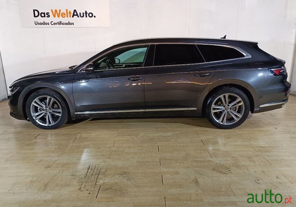 2023' Volkswagen Arteon Shooting Brake photo #3