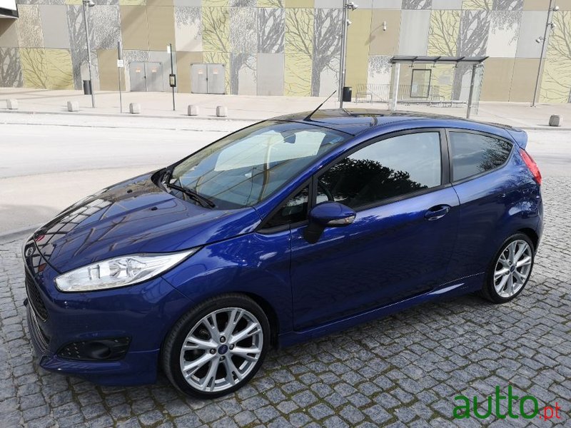 2016' Ford Fiesta Sport photo #4