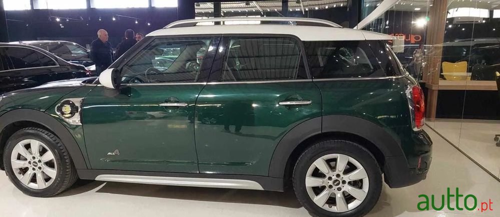 2018' MINI Countryman Cooper Se photo #1