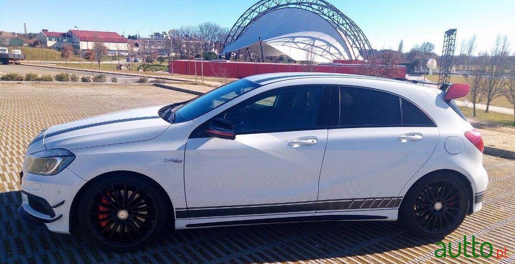 2014' Mercedes-Benz A-45 Amg photo #2