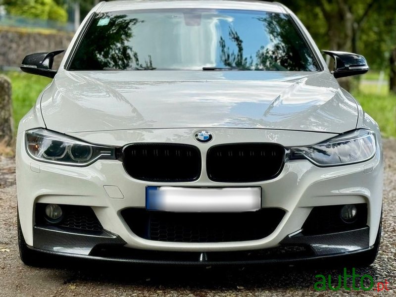 2013' BMW 320 photo #3