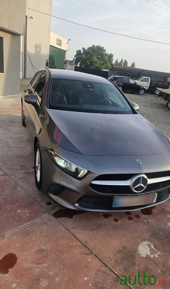 2020' Mercedes-Benz Classe A D Progressive Aut. photo #2