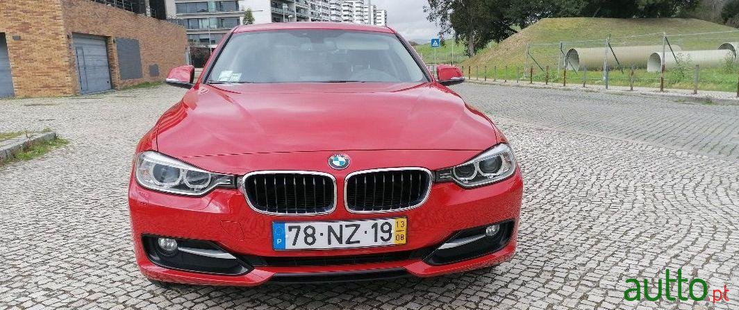 2013' BMW 318 D Line Sport photo #5