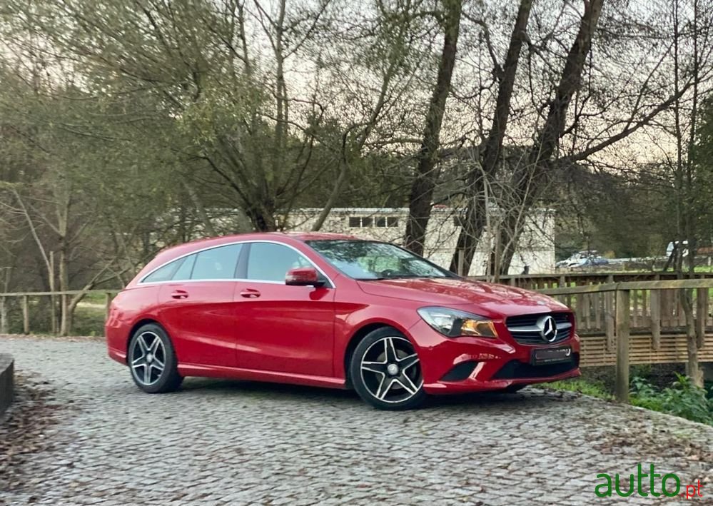 2015' Mercedes-Benz Classe Cla photo #5