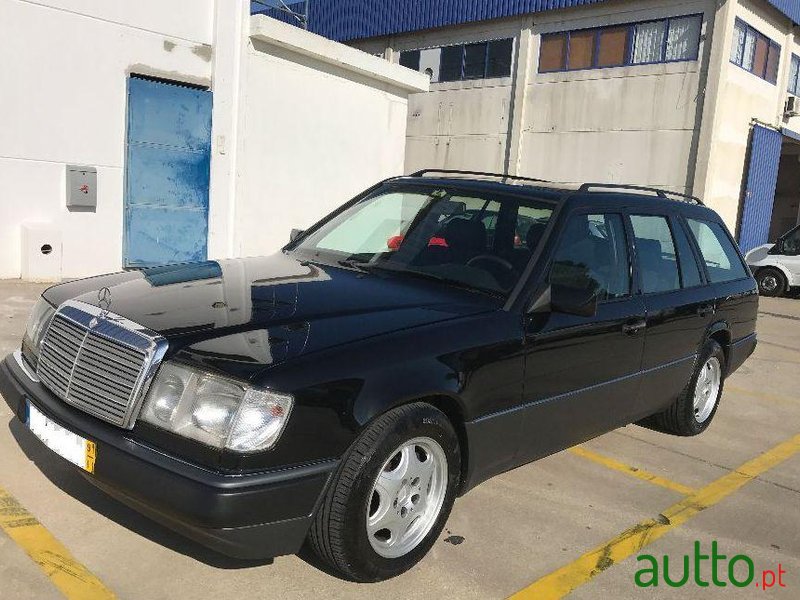 1991' Mercedes-Benz E-250 W124 photo #1