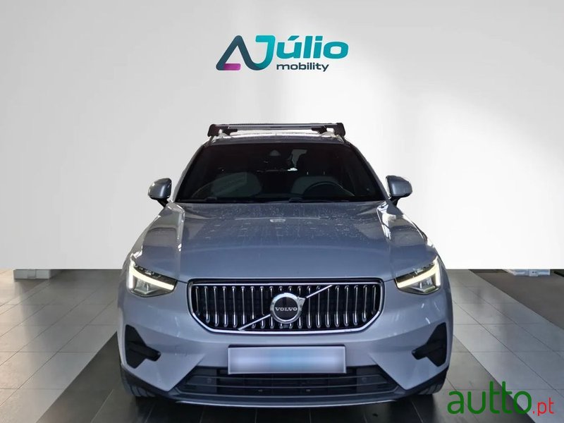 2023' Volvo Xc 40 photo #3