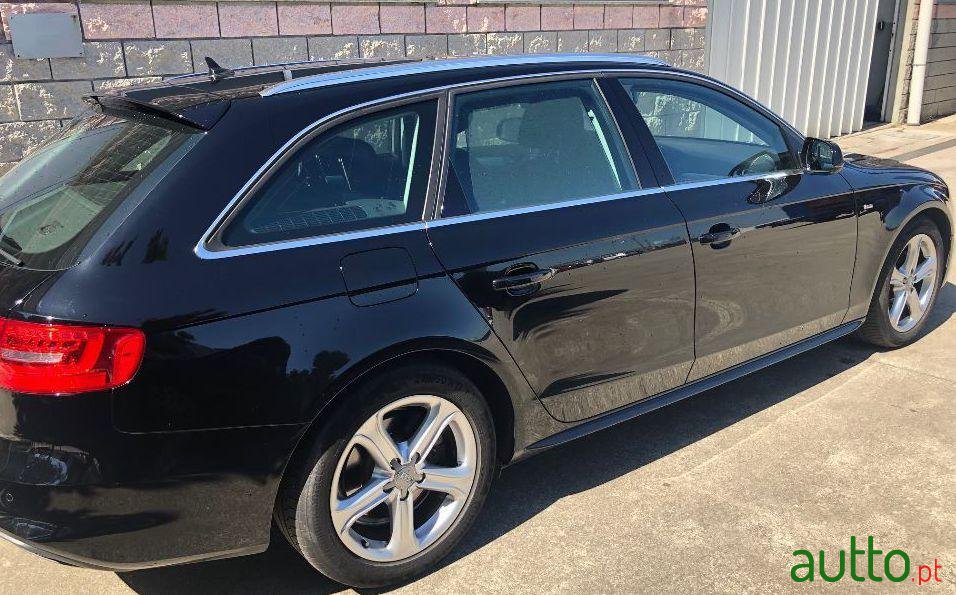 2015' Audi A4 Avant photo #5