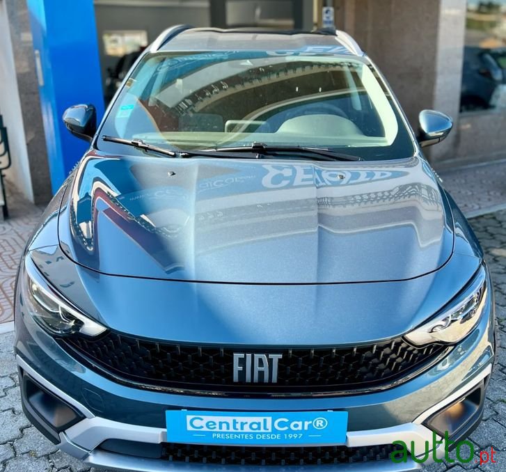 2022' Fiat Tipo Station Wagon Cross photo #3
