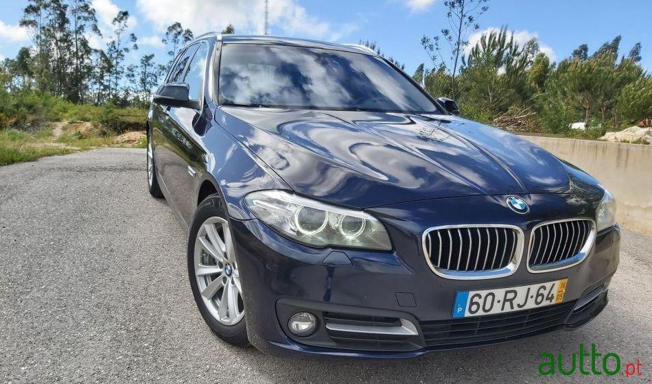 2016' BMW 520 D Touring photo #3