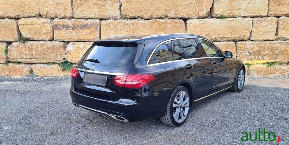 2016' Mercedes-Benz C 350 E photo #1