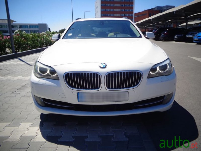 2011' BMW Série 5 photo #4
