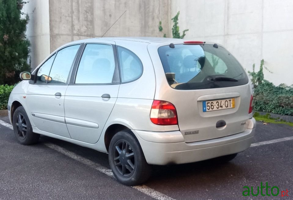 2000' Renault Scenic photo #3