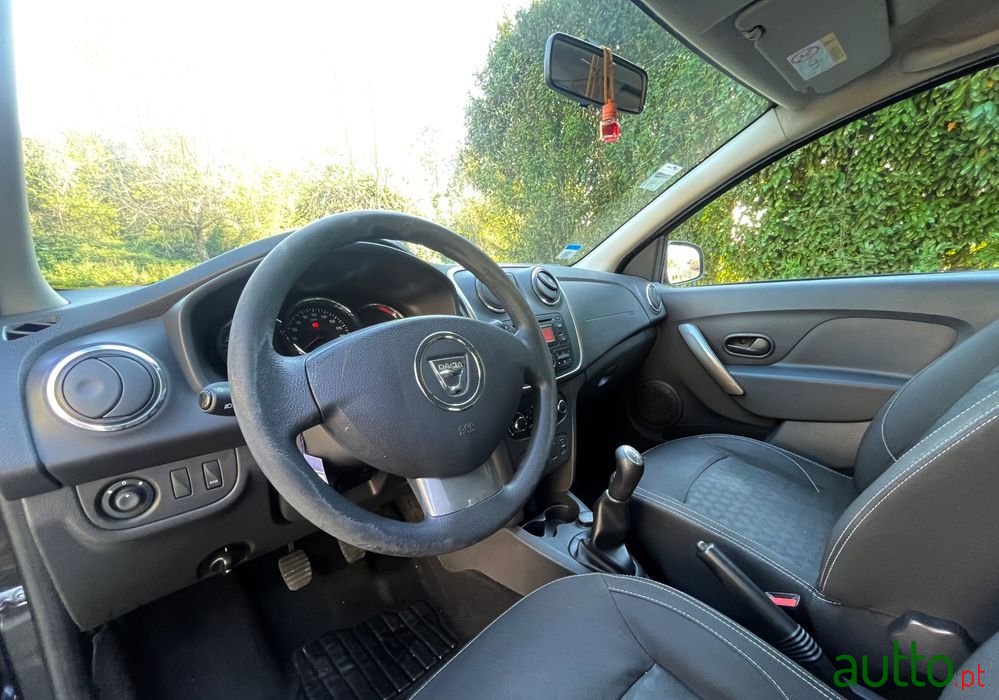 2014' Dacia Logan Mcv 1.5 Dci Confort photo #5