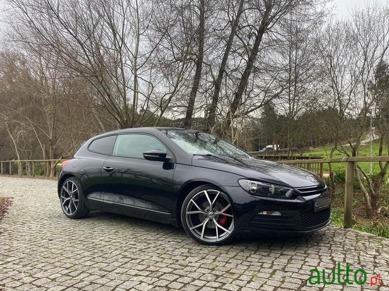 2011' Volkswagen Scirocco 2.0 Tdi Sport photo #3