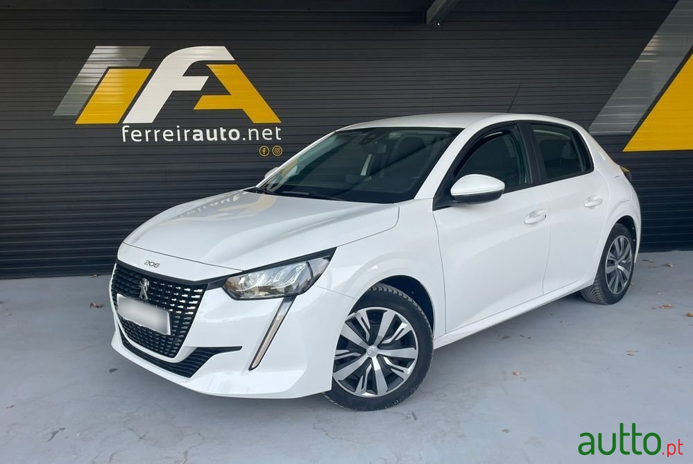 2020' Peugeot 208 photo #1