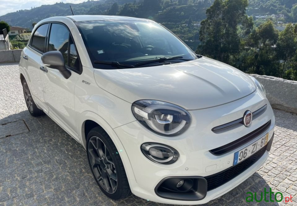 2019' Fiat 500X photo #1